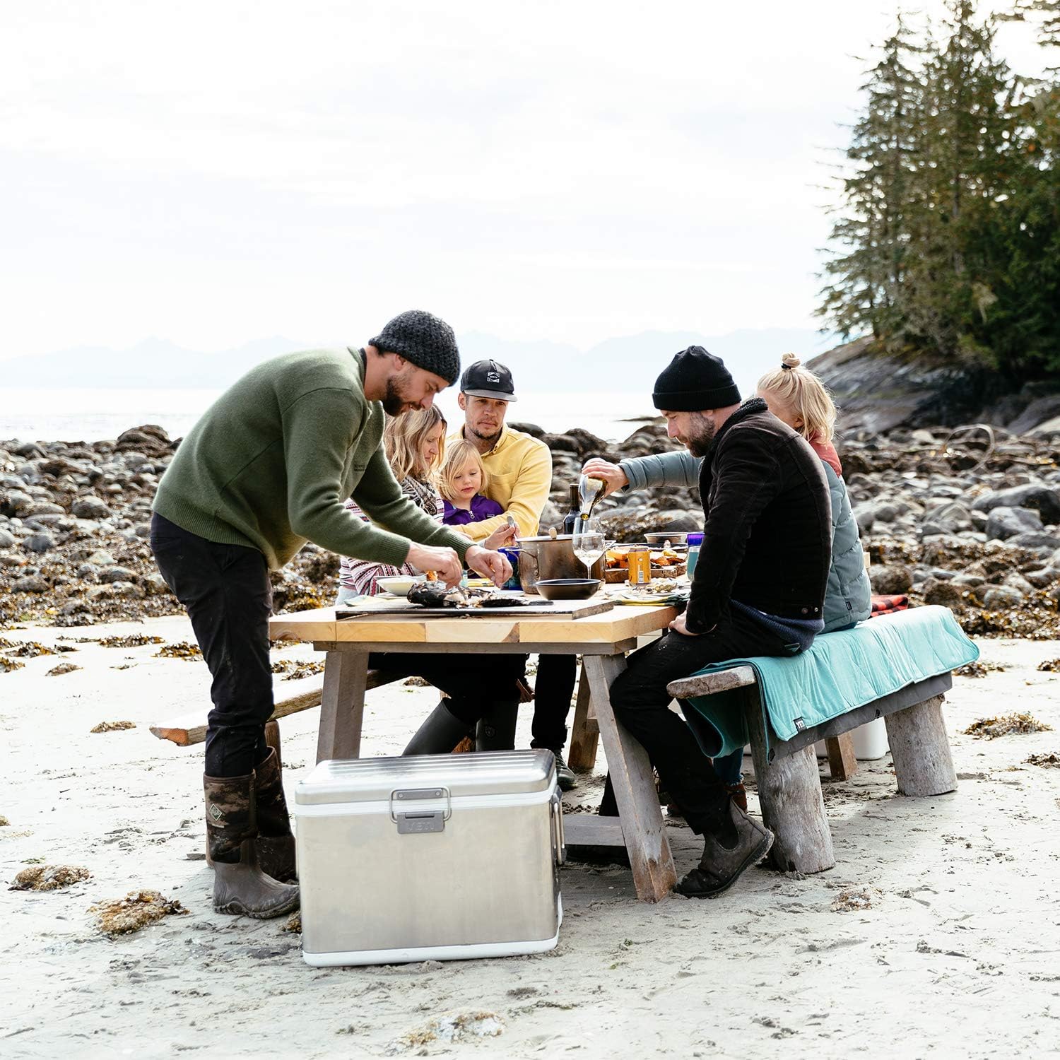 YETI V Series 55 stainless steel hard cooler with vacuum insulation